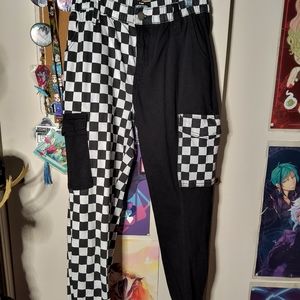 Hot Topic Black and White Checkered Split Jogger Pants